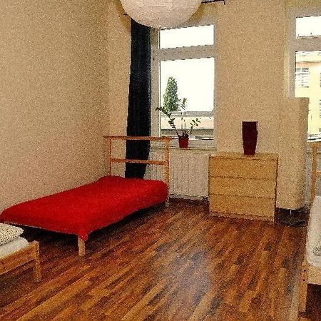 3-Raum-Fewo-Dresden-Zentrum-Balkon-Blick-Auf-Altstadt-L10 Esterno foto